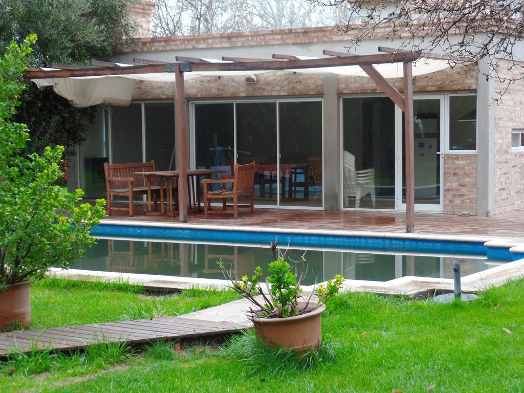 Las Acacias Plottier Exterior foto