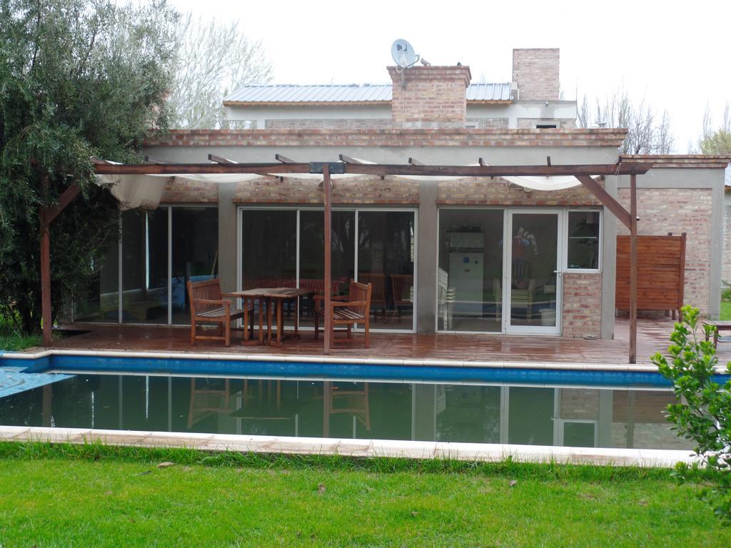 Las Acacias Plottier Exterior foto